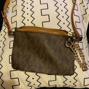 Michael Kors Signature Fanny Pack